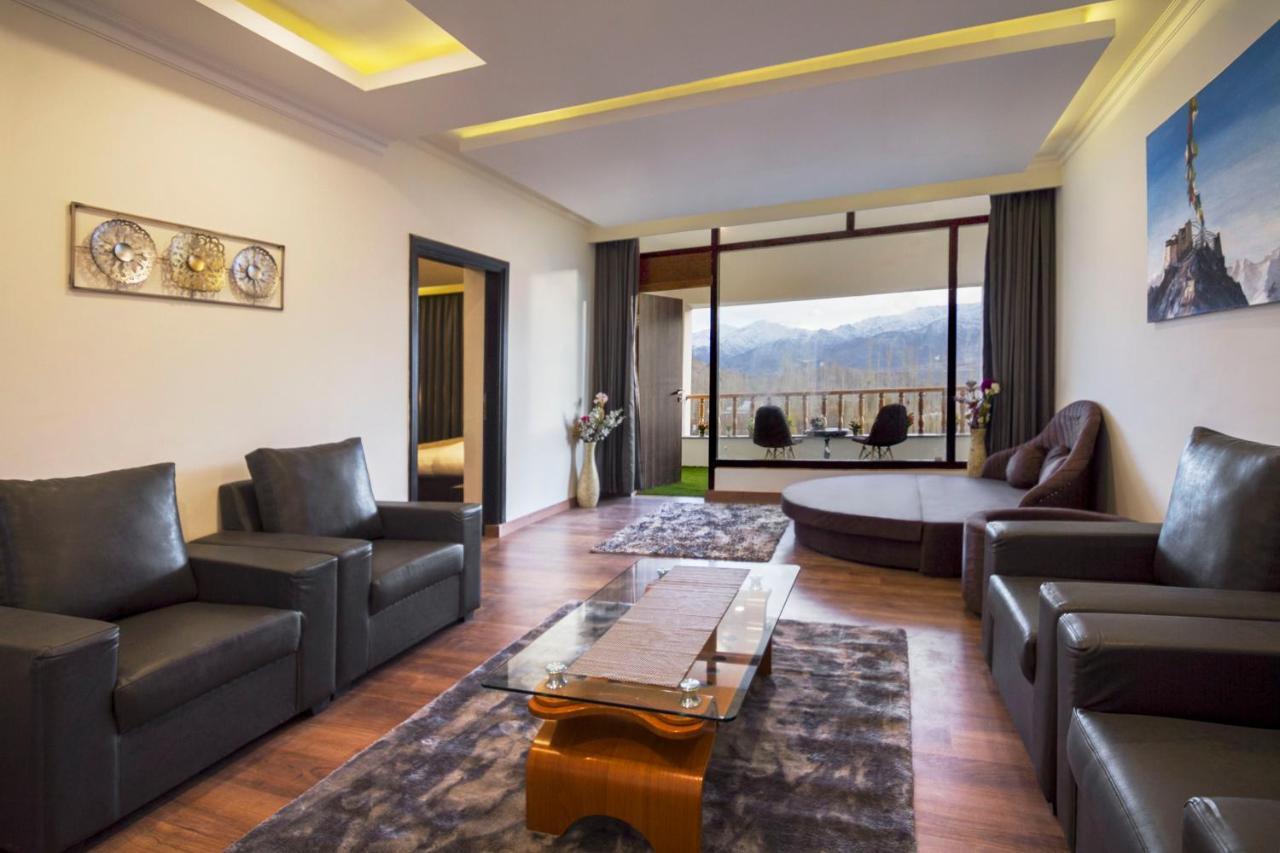 Hotel Sia Residency Leh Buitenkant foto